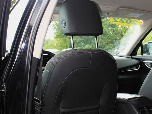 Used 2022 Buick Envision Preferred image 18