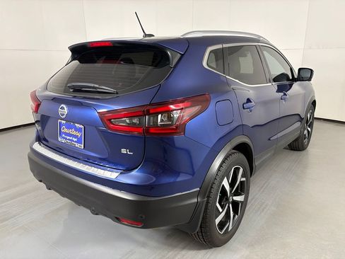 Used 2022 Nissan Rogue Sport SL w/ Premium Package FWD image 8