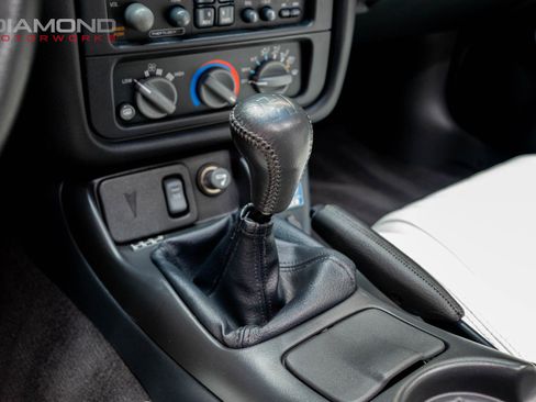 Used 1999 Pontiac Firebird Formula image 74