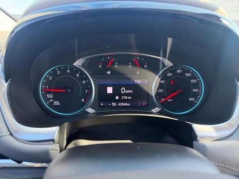 Used 2020 Chevrolet Traverse Premier FWD image 14