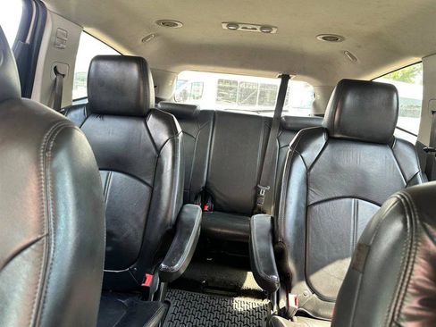 Used 2014 Chevrolet Traverse LT FWD image 23