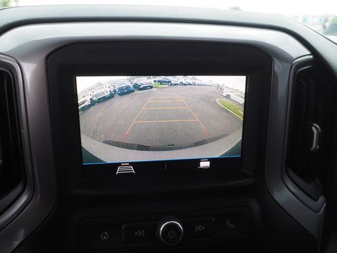 Used 2021 Chevrolet Silverado 2500 Custom w/ Custom Value Package AWD/4WD image 25