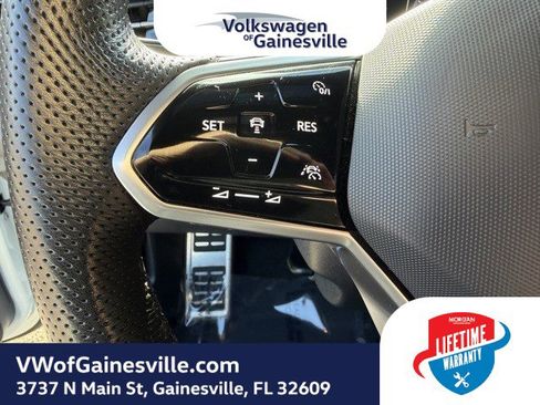 Certified 2025 Volkswagen Jetta GLI Autobahn image 22