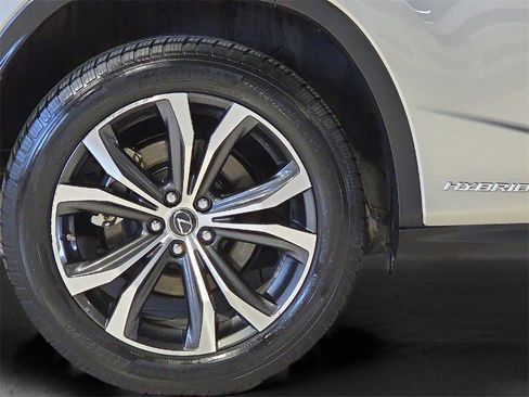 Used 2018 Lexus RX 450hL Premium image 11