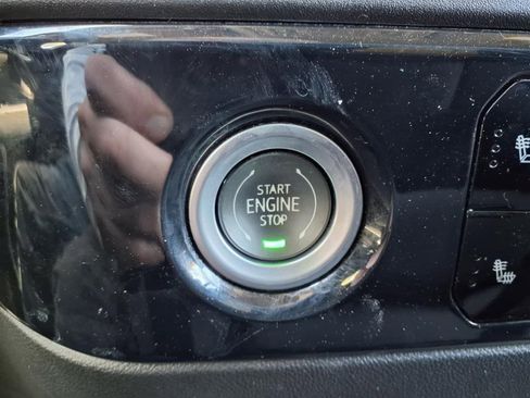 Used 2024 Chevrolet Silverado 1500 RST image 17