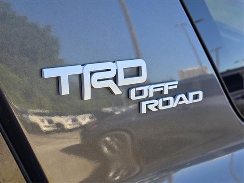 Used 2021 Toyota 4Runner TRD Off-Road Premium image 34