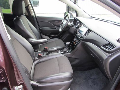 Used 2017 Buick Encore Preferred FWD image 8