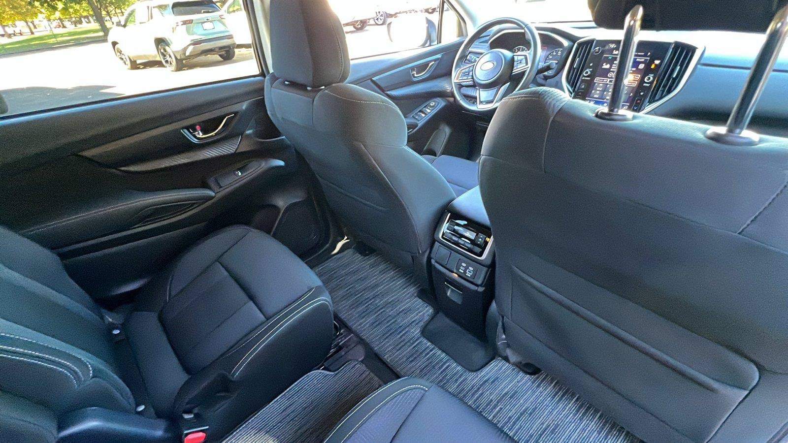 Used 2024 Subaru Ascent Premium w/ Convenience Package AWD/4WD image 17