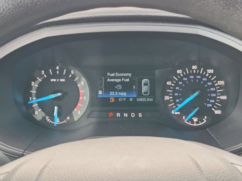 Used 2018 Ford Edge SE FWD image 31