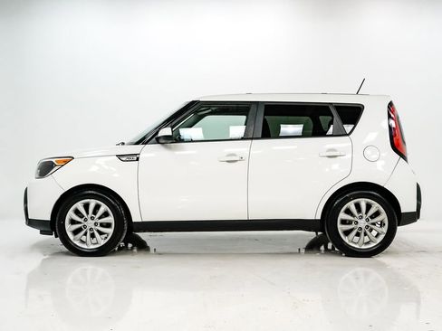 Used 2015 Kia Soul + image 20