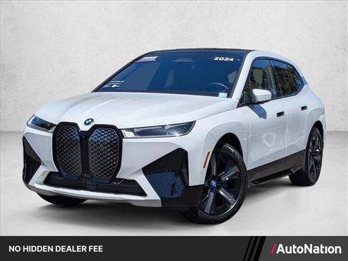 Used 2024 BMW iX xDrive50 w/ Sport Package AWD/4WD image 1