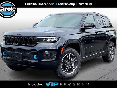 New 2023 Jeep Grand Cherokee Trailhawk w/ Advanced Protech Group II
