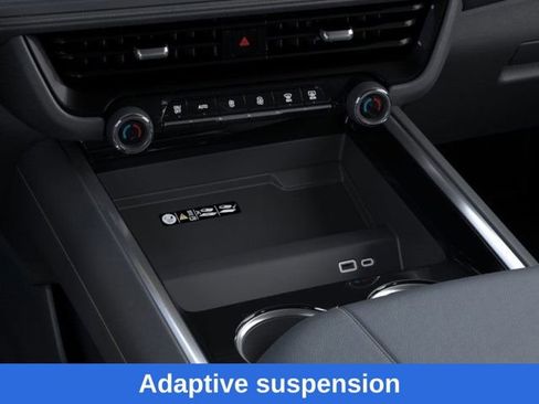 New 2026 Chevrolet Suburban Premier image 24