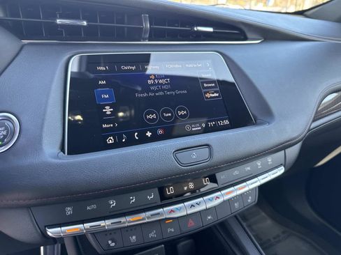 Used 2022 Cadillac XT4 Sport w/ Comfort Package image 24