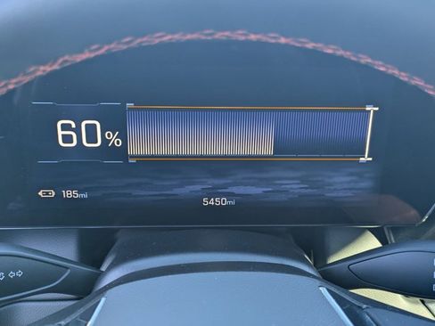 New 2025 Chevrolet Equinox EV RS image 10