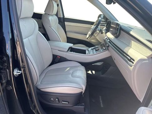Used 2024 Hyundai Palisade Calligraphy image 31