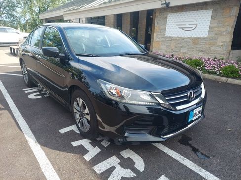 Used 2013 Honda Accord LX image 4