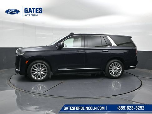 Used 2023 Cadillac Escalade Premium Luxury w/ Performance Package AWD/4WD image 7