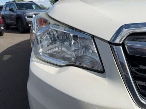 Used 2016 Subaru Forester 2.5i Premium AWD/4WD image 9