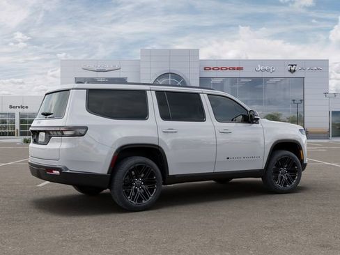 New 2026 Jeep Grand Wagoneer Limited AWD/4WD image 4