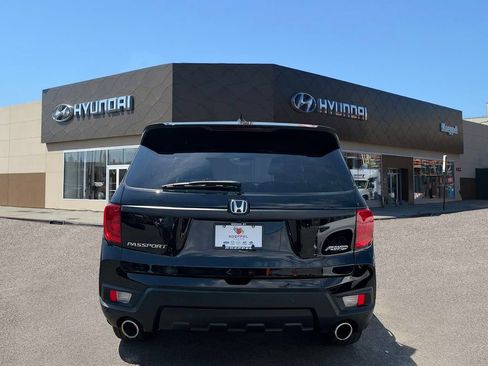 Used 2023 Honda Passport EX-L image 6