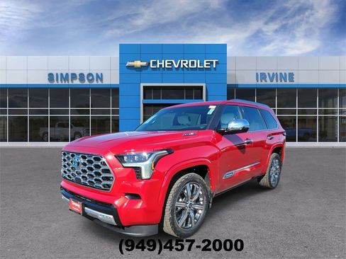 Used 2023 Toyota Sequoia Capstone image 4