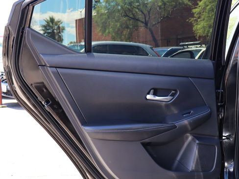 Used 2021 Nissan Sentra SV FWD image 29