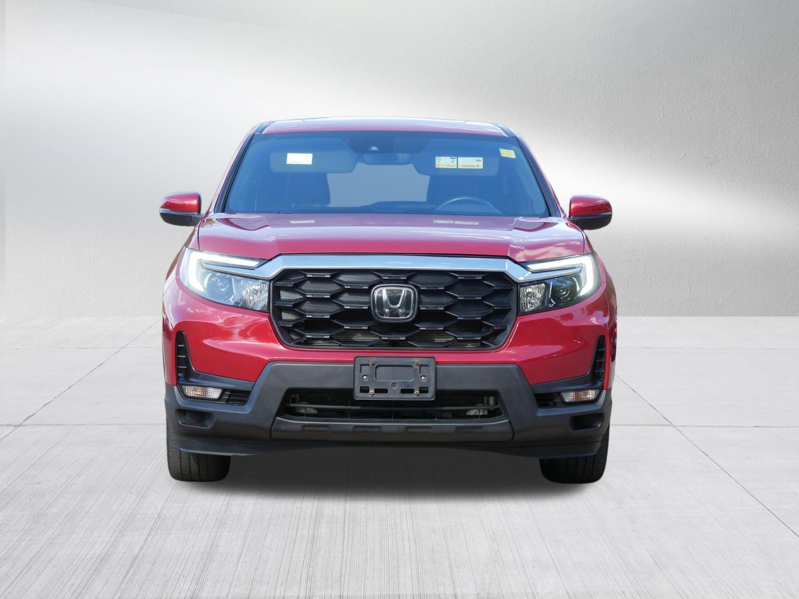 Used 2023 Honda Passport EX-L image 2
