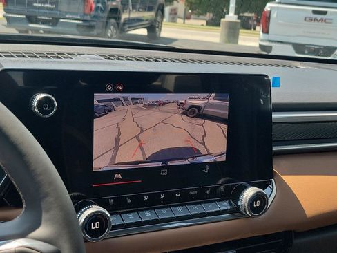 New 2026 GMC Canyon AT4 w/ AT4 Premium Package AWD/4WD image 30