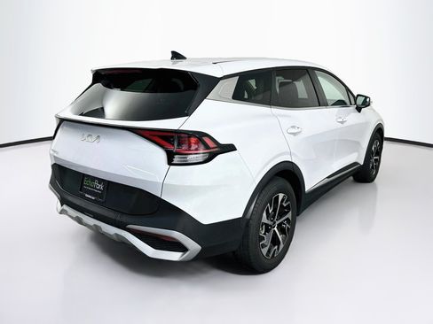 Used 2025 Kia Sportage EX FWD image 9