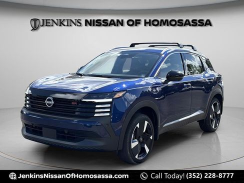 New 2026 Nissan Kicks SR image 9