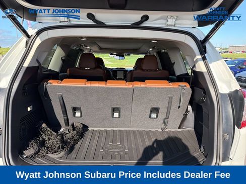 Used 2025 Subaru Ascent Touring AWD/4WD image 34