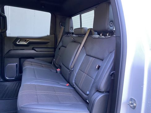 Used 2024 Chevrolet Silverado 1500 High Country w/ Technology Package AWD/4WD image 41