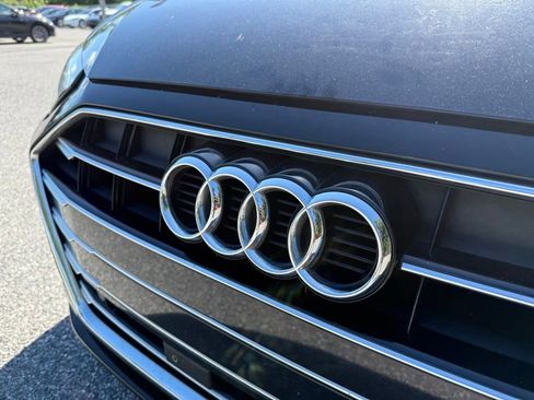 Used 2020 Audi A4 2.0T Premium w/ Convenience Package FWD image 6