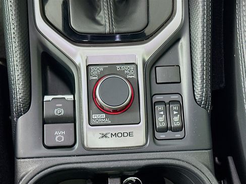 Used 2023 Subaru Forester Touring image 25