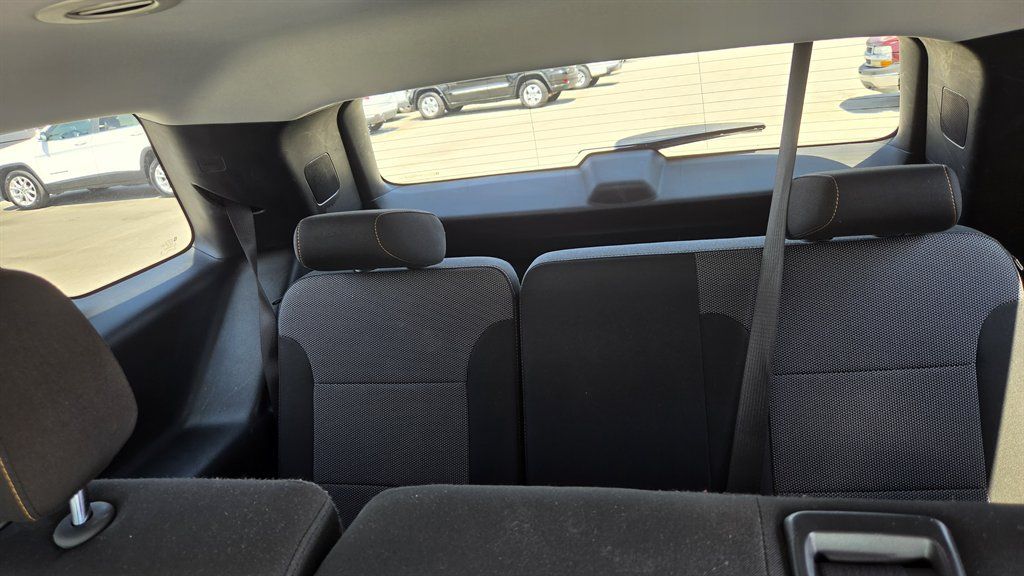 Used 2020 Chevrolet Traverse LT FWD image 13