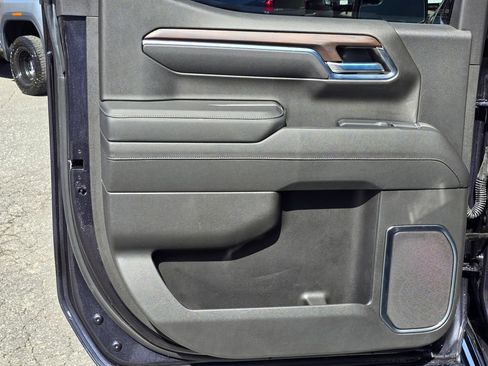 Certified 2023 GMC Sierra 1500 SLT w/ SLT Convenience Package image 47