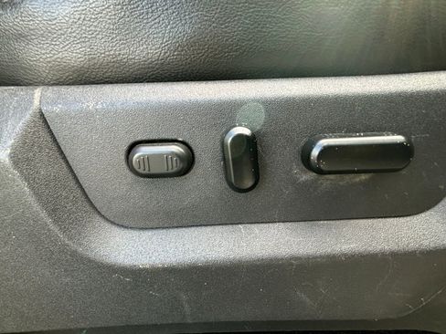Used 2012 Ford F350 Lariat w/ Lariat Ultimate Pkg AWD/4WD image 19