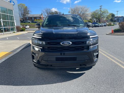 Used 2023 Ford Expedition Max Limited image 8