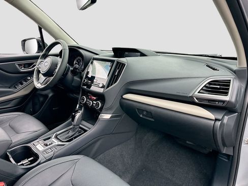 Used 2024 Subaru Forester Limited AWD/4WD image 30