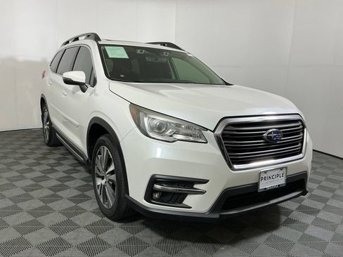 Used 2021 Subaru Ascent Limited w/ Technology Package AWD/4WD image 4