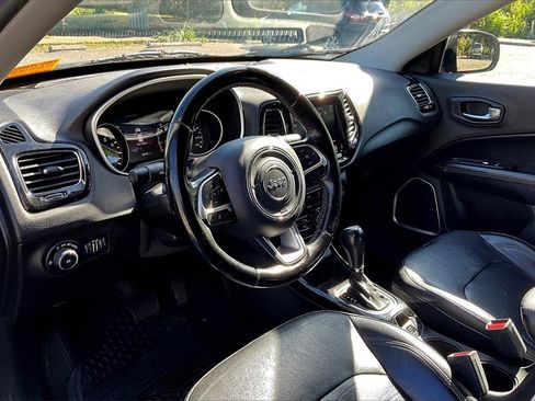 Used 2020 Jeep Compass Limited image 13