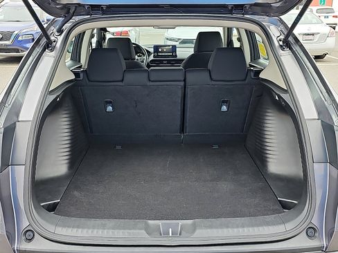 Used 2023 Honda HR-V LX image 29
