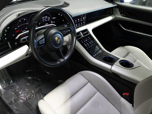 Certified 2021 Porsche Taycan image 26