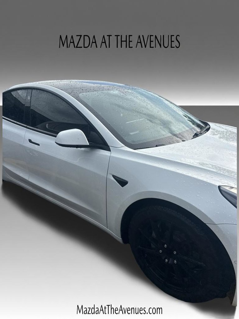 Used 2021 Tesla Model 3 Standard Range Plus RWD image 10