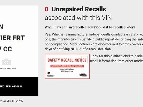 Certified 2025 Nissan Frontier SV image 31