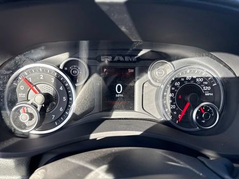 New 2026 RAM 2500 Tradesman AWD/4WD image 26