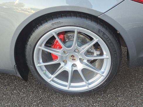 Used 2012 Porsche Cayman R image 12