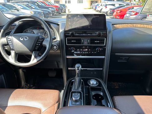 Used 2024 INFINITI QX80 Premium Select w/ Cargo Package AWD/4WD image 22