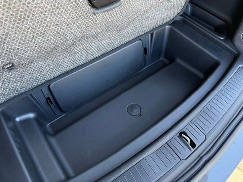 New 2025 Jeep Grand Cherokee L Limited w/ Trailer Tow Package image 21